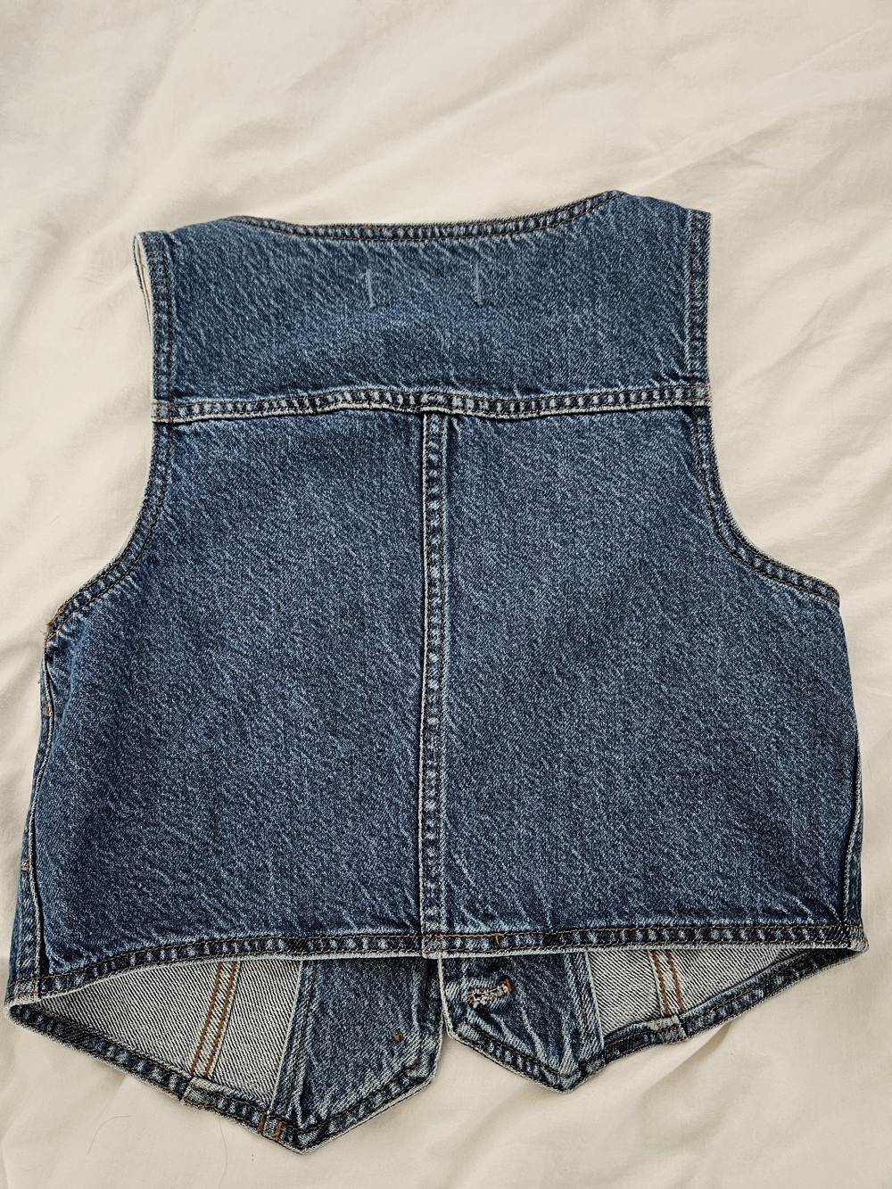 Jeans Subcategory Identification - Picture 3 of 3